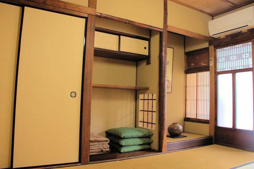 קיוטו Guest House Hitsujian מראה חיצוני תמונה